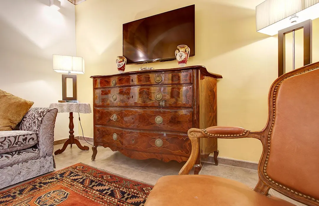 Palazzo Paolina Boutique Hotel-1